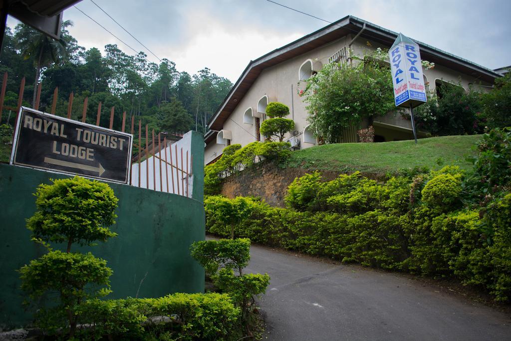 Royal Tourist Lodge Kandy Exterior photo