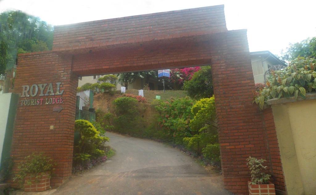 Royal Tourist Lodge Kandy Exterior photo